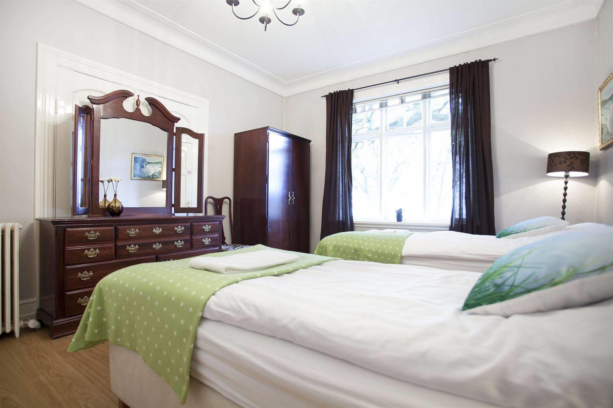 Skolabru Guesthouse Reykjavík Dış mekan fotoğraf