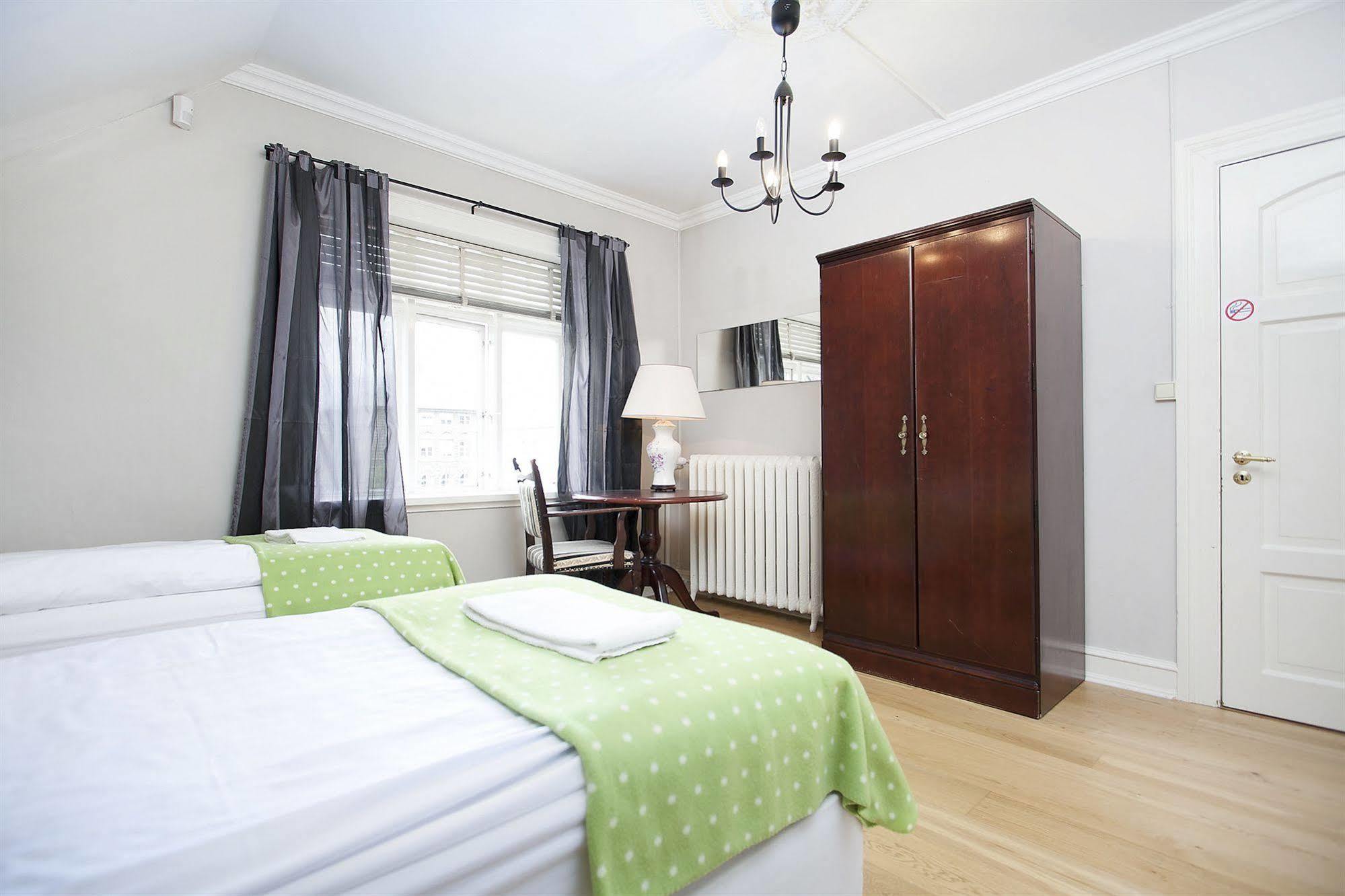 Skolabru Guesthouse Reykjavík Dış mekan fotoğraf