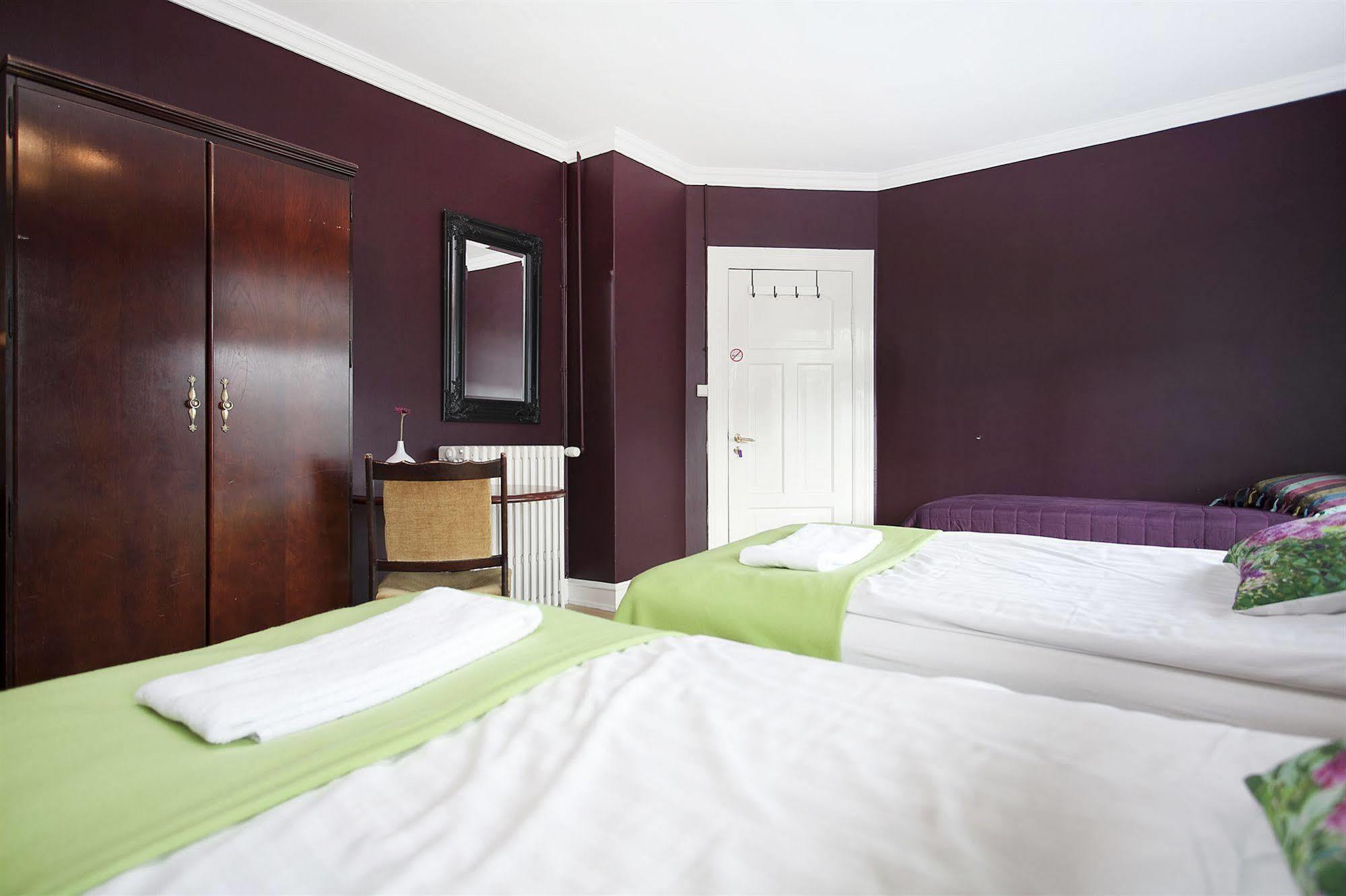 Skolabru Guesthouse Reykjavík Dış mekan fotoğraf