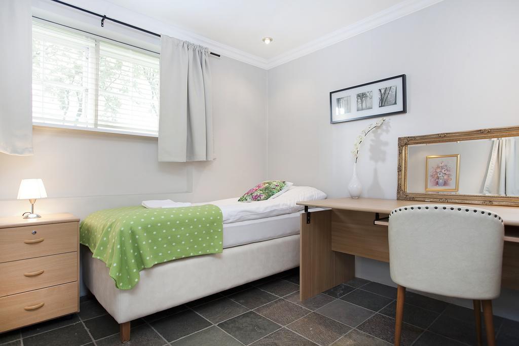 Skolabru Guesthouse Reykjavík Oda fotoğraf